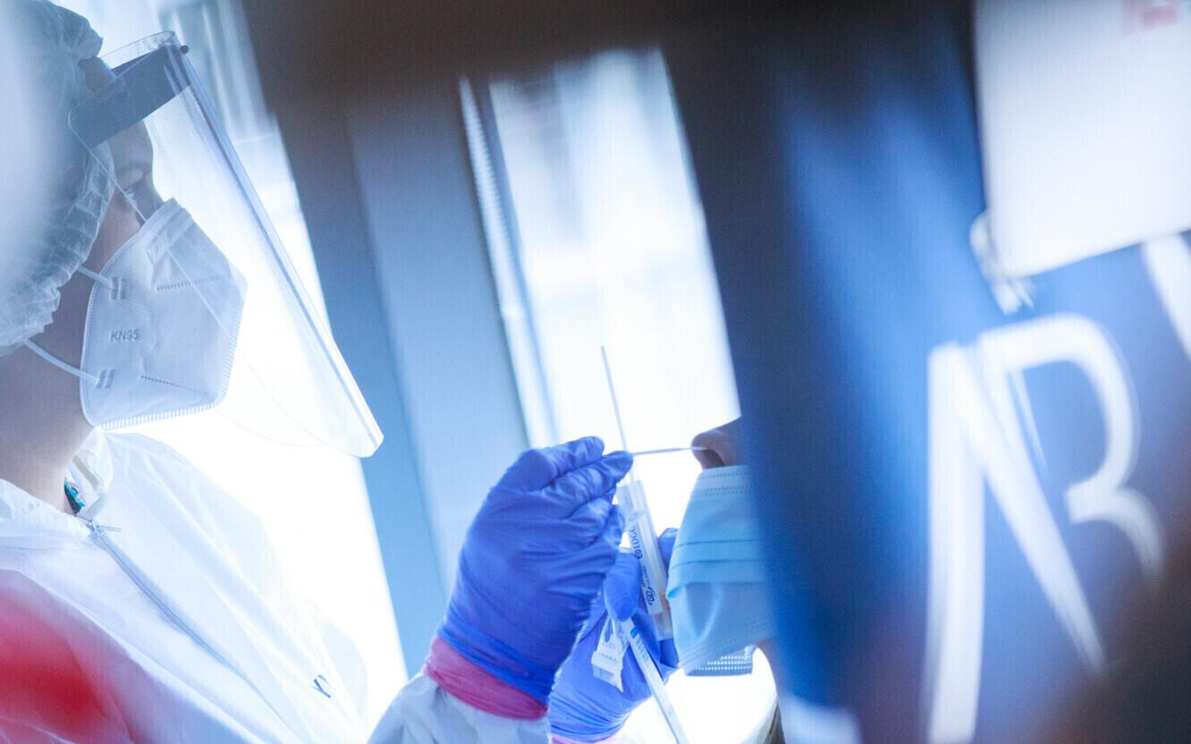 Coronavirus testing starts at Tallinn Airport.