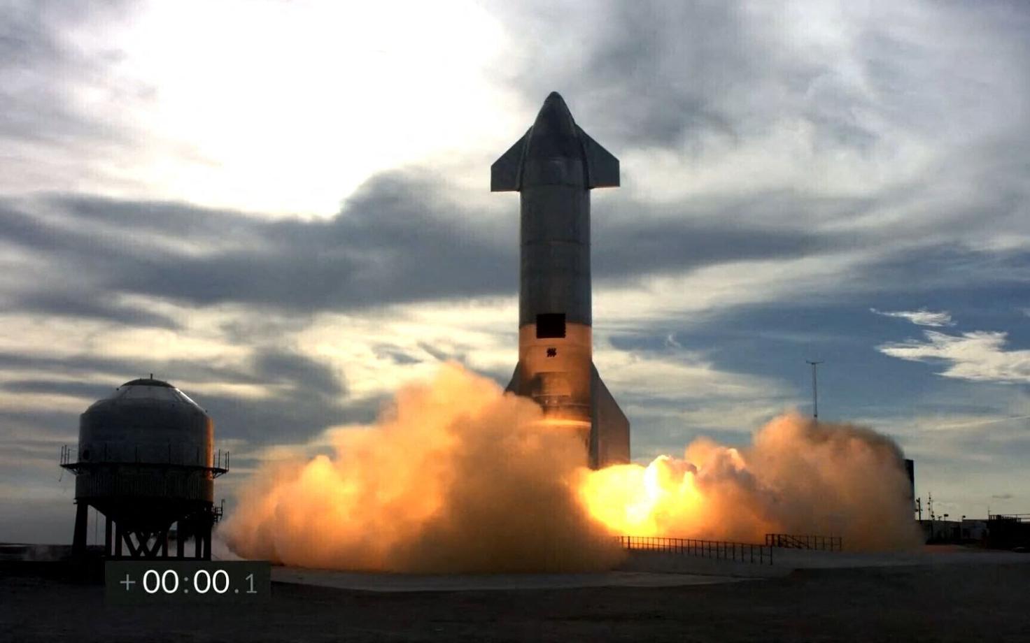 Starship SN10 katse ajal.