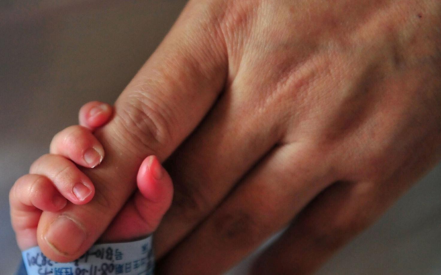 Lapse perelt äravõtmine peaks lapse õiguste konventsiooni järgi olema viimane abinõu tema kaitseks.