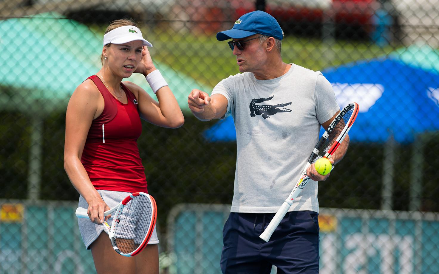 Anett Kontaveit ja Nigel Sears