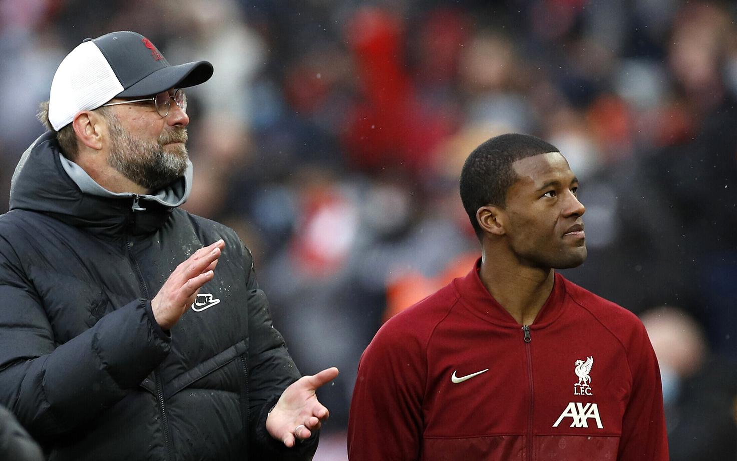 Liverpooli peatreener Jürgen Klopp (paremal) ja Georginio Wijnaldum pärast Liverpooli hooaja viimast mängu 23. mail.