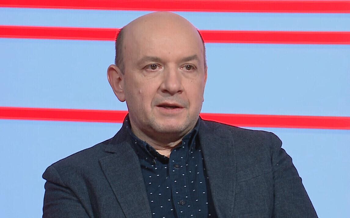 Kalev Stoicescu.