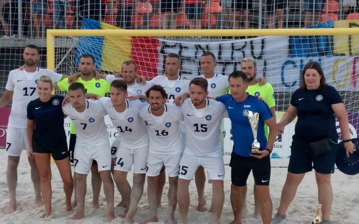 Сборная Эстонии по пляжному футболу заняла в Кишиневе второе место.
