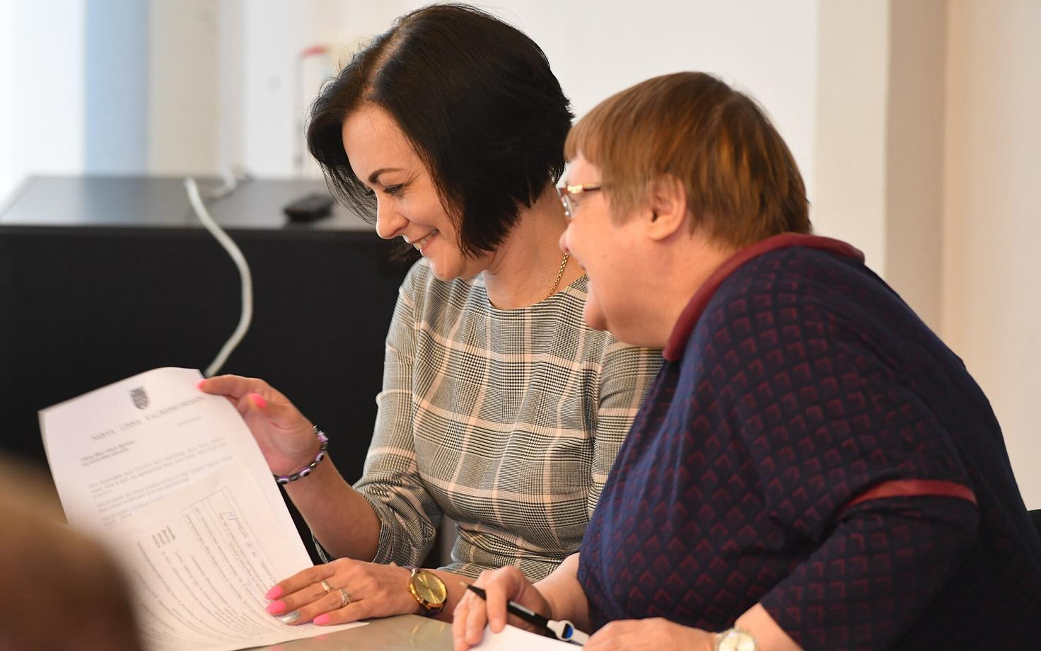 Ирина Янович и Лариса Оленина.