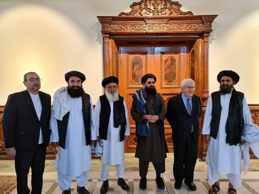 Talibani juht mulla Abdul Ghani Baradar Kabulis kohtumisel Martin Griffithsiga.
