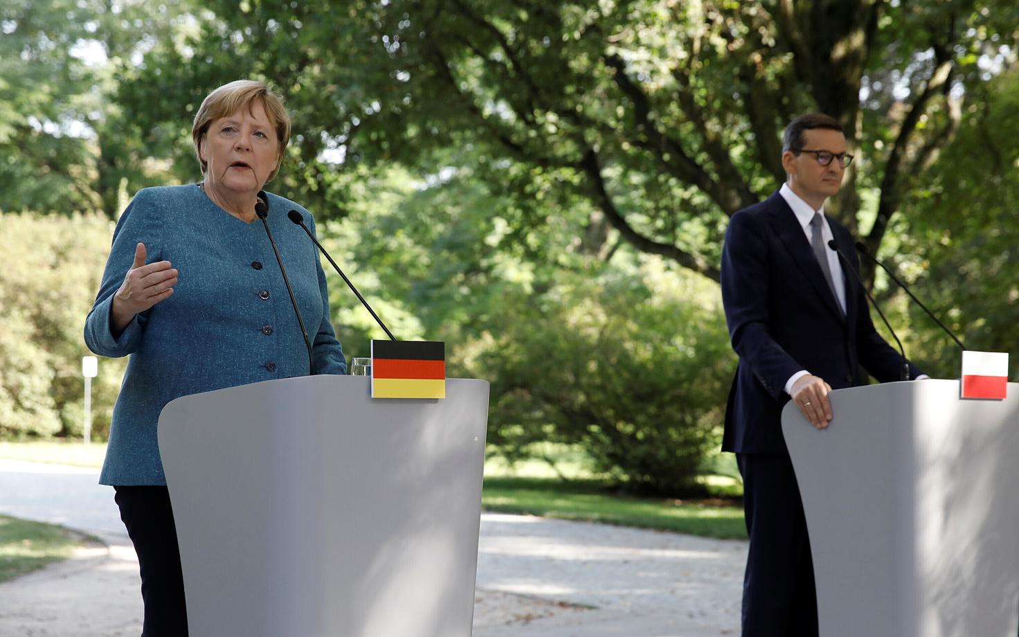 Angela Merkel ja Mateusz Morawiecki.