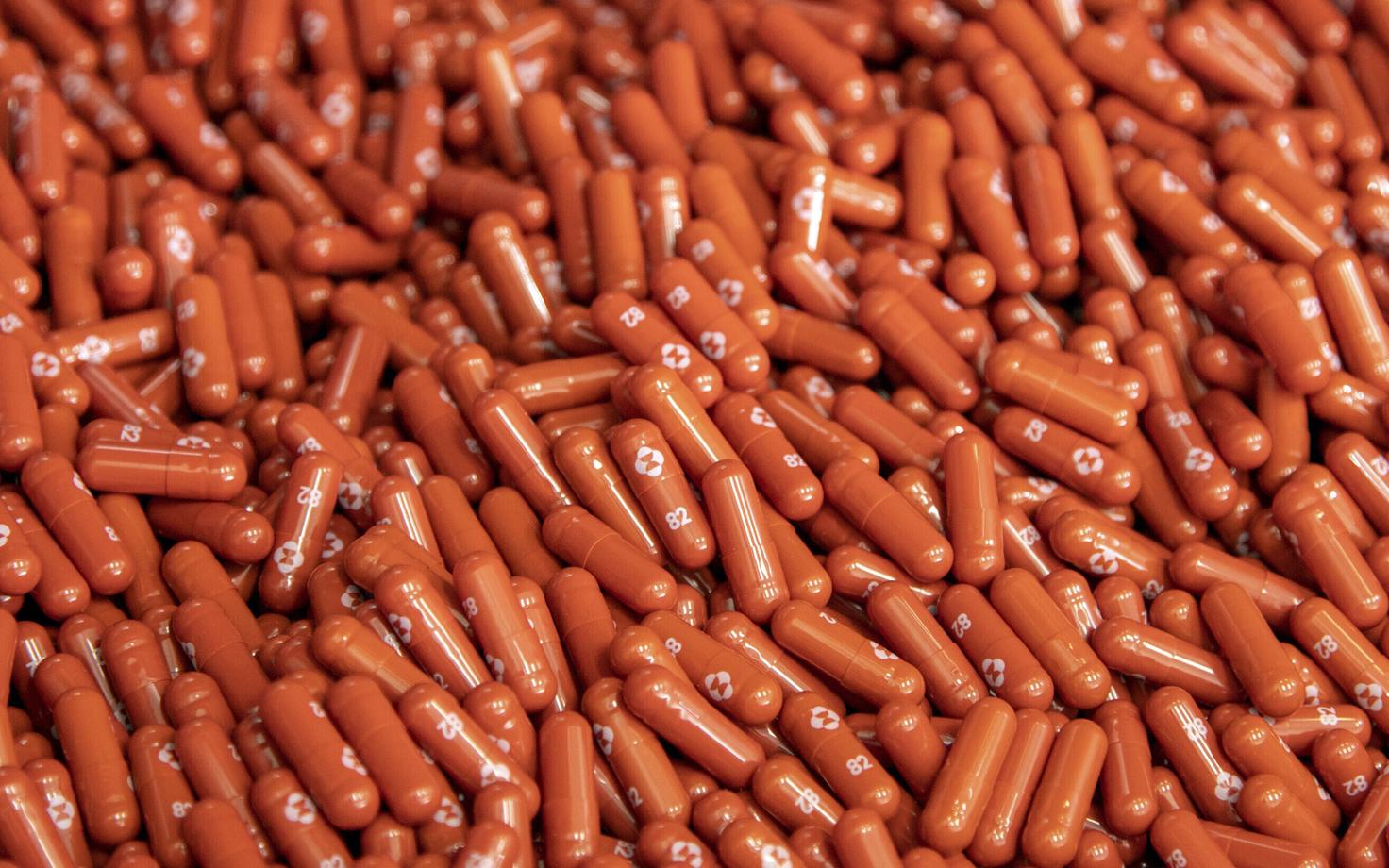 Mercki loodud molnupiraviiri tabletid.