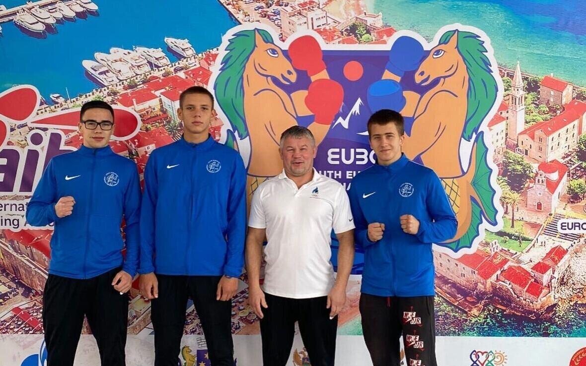 Eesti poksijad U-19 poksi EM-il