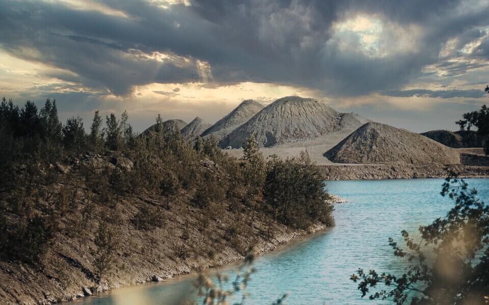 Praegu ladestatakse lõviosa elektrijaamades tekkivast lendtuhast tuhaplatoodele.