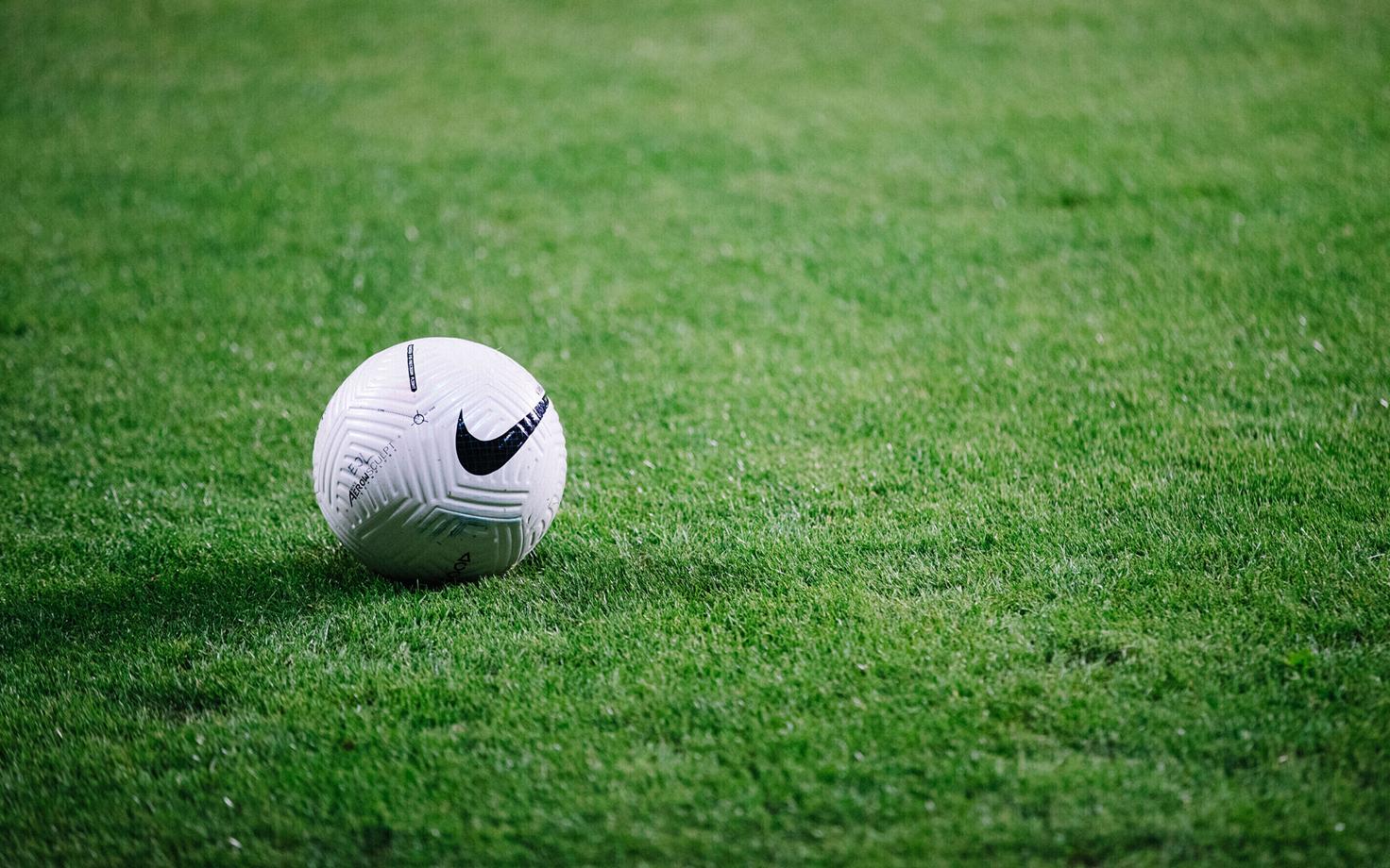 Футбольный мяч. Иллюстративное фото.