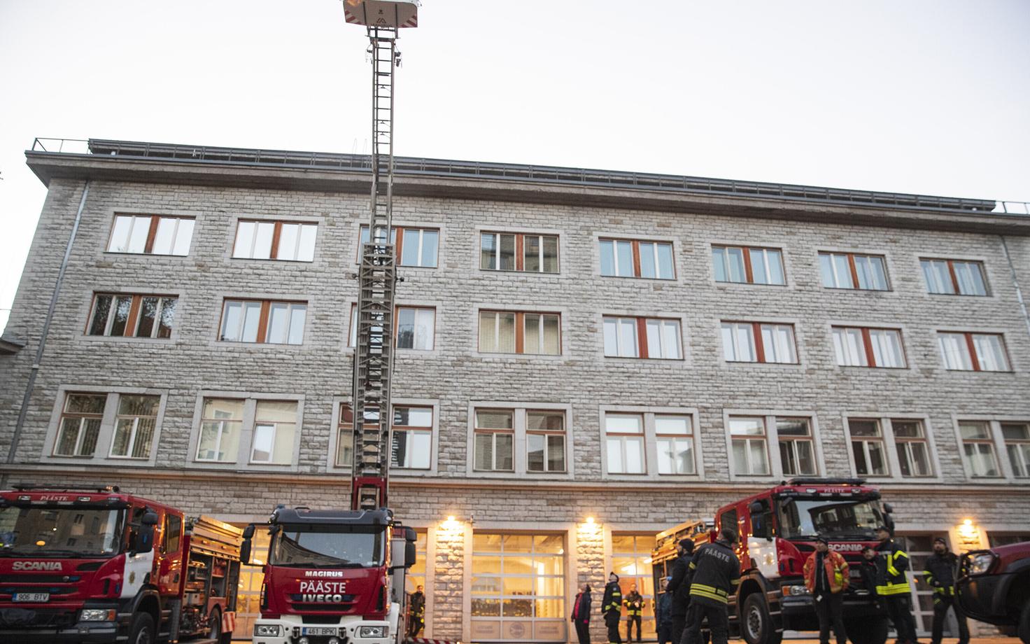 Инсталляция Спасательного департамента в Ночь музеев.