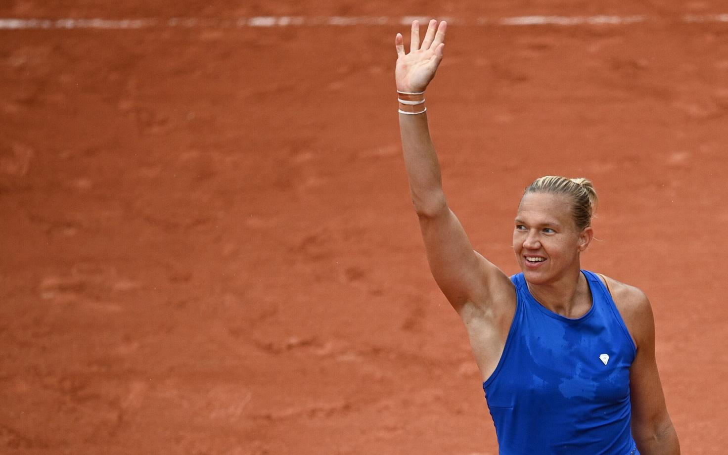 Кайа Канепи начинает и выигрывает.