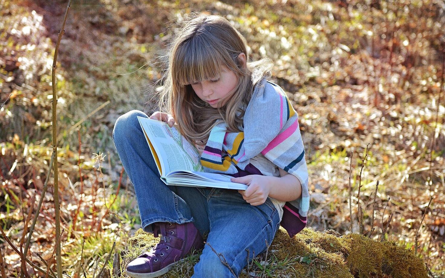 Чтение. Иллюстративная фотография.