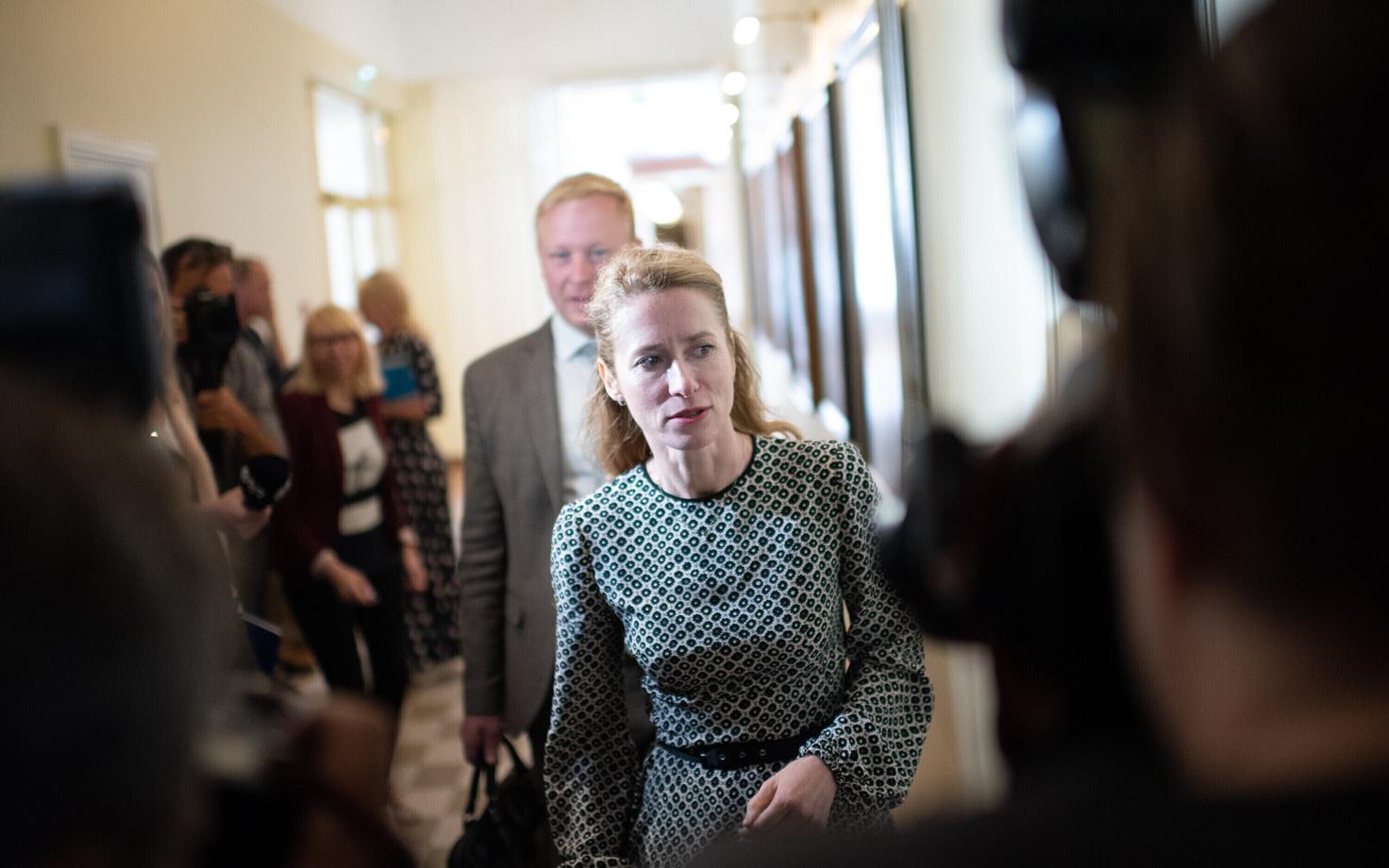 Коалиционные переговоры начались 13 июня.