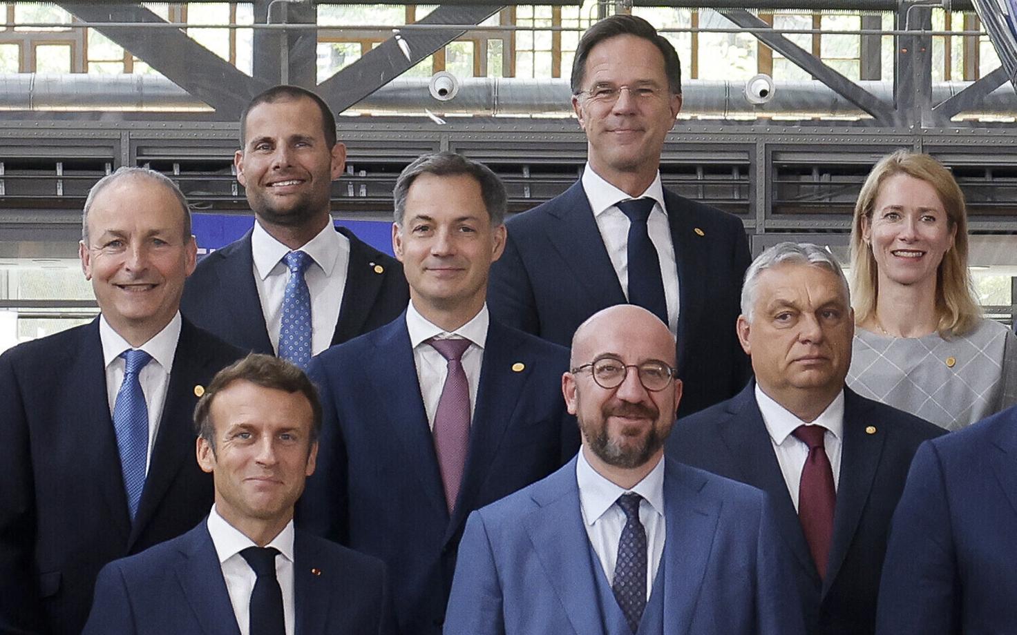 Erinevad Euroopa riigijuhid Euroopa Liidu tippkohtumisel juunis