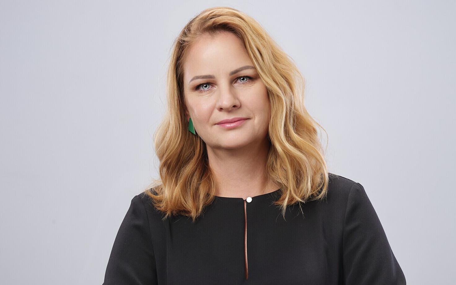 Ли Роотслане.