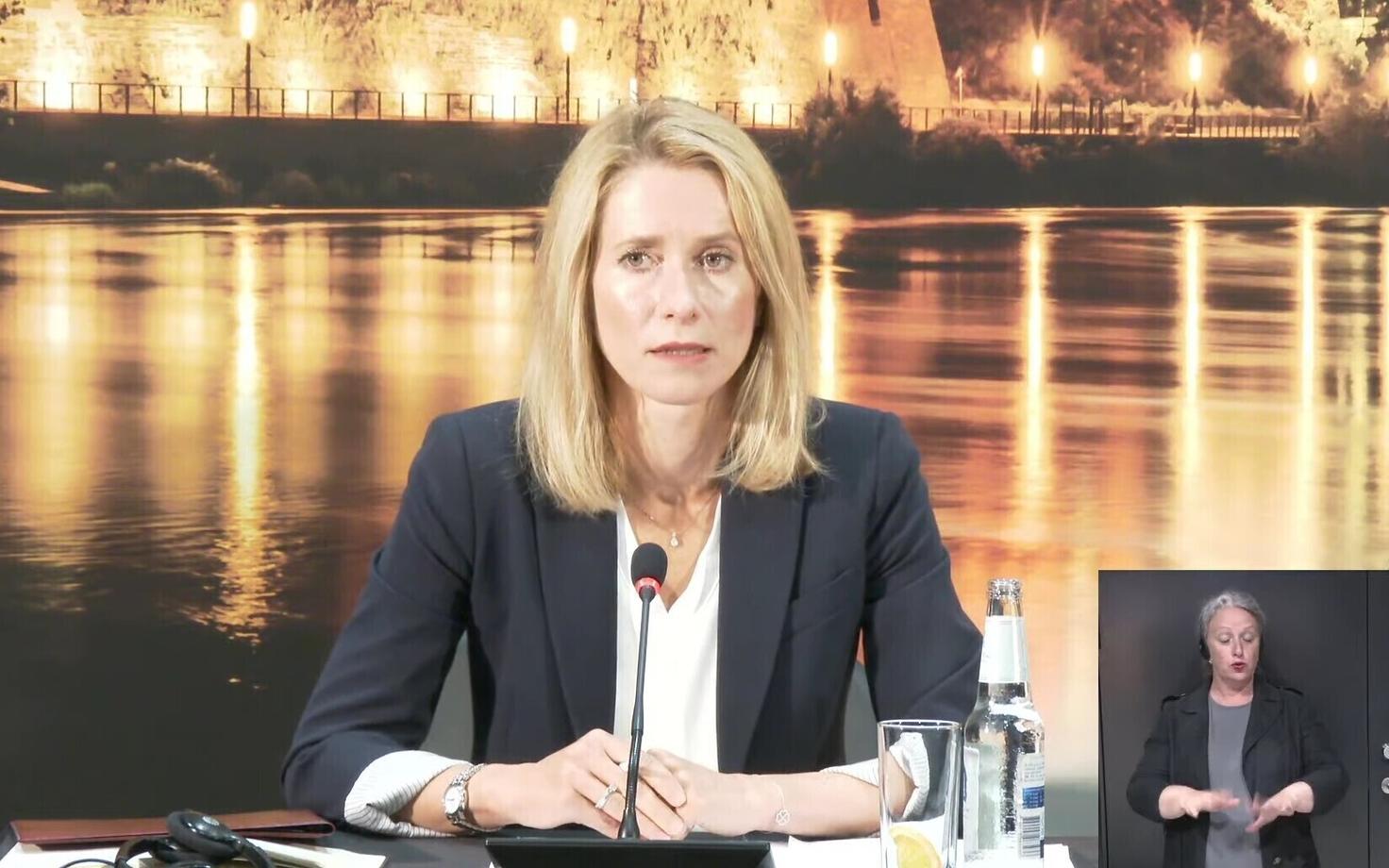 Prime Minister Kaja Kallas (Reform) speaking at an extraordinary government press conference in Narva on Monday. August 8, 2022.