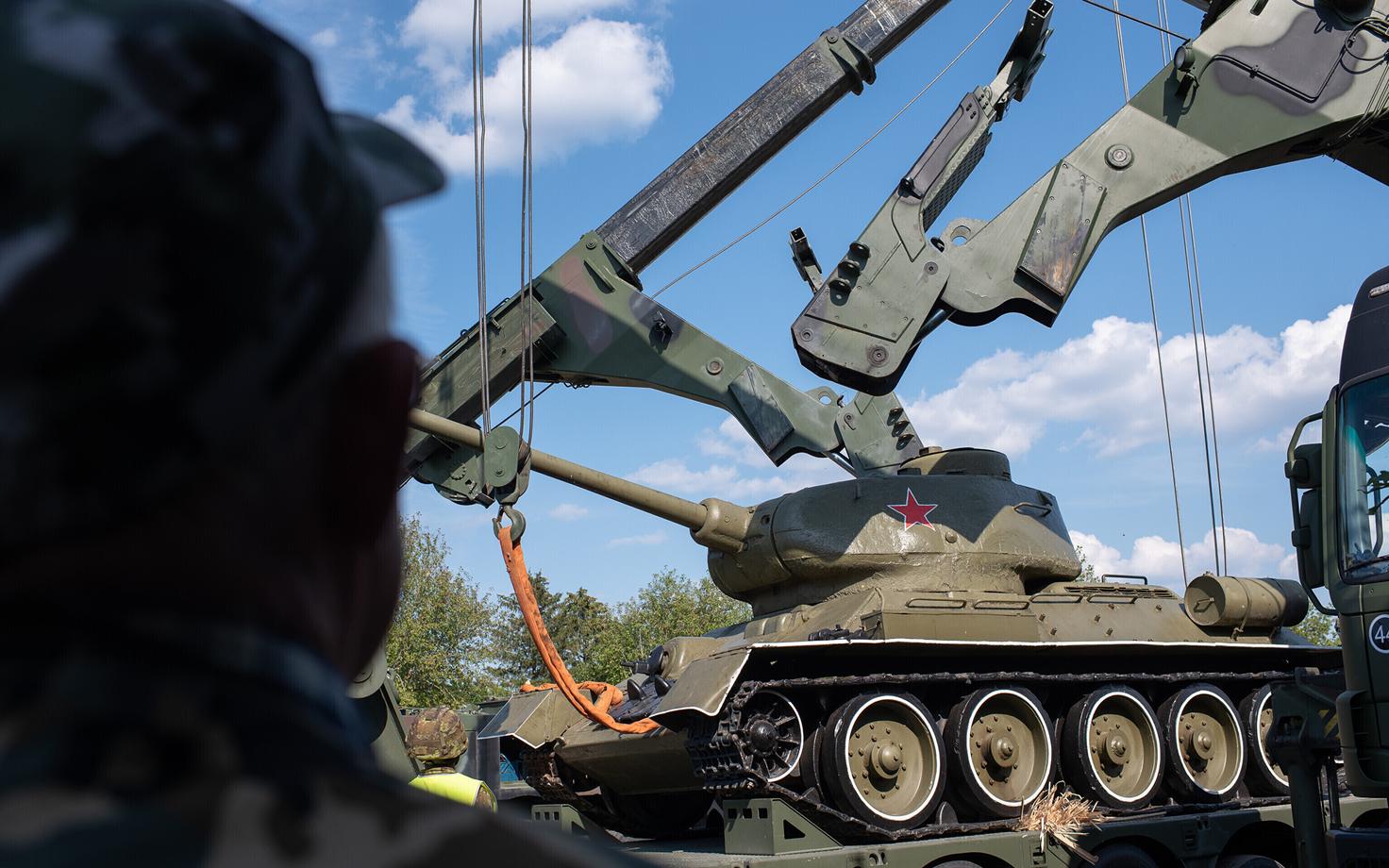 The Narva tank, after being lifted on to a military flatbed truck ahead of transport to Viimsi, where it now resides. The tank weighs around 30 tonnes.