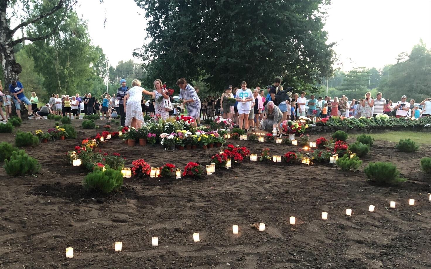 Site of the former tank monument, just outside Narva, on the first evening after its removal, August 16 2022.
