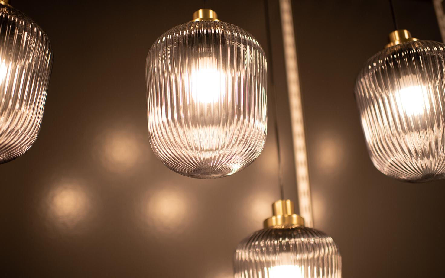 Лампы. Иллюстративная фотография.