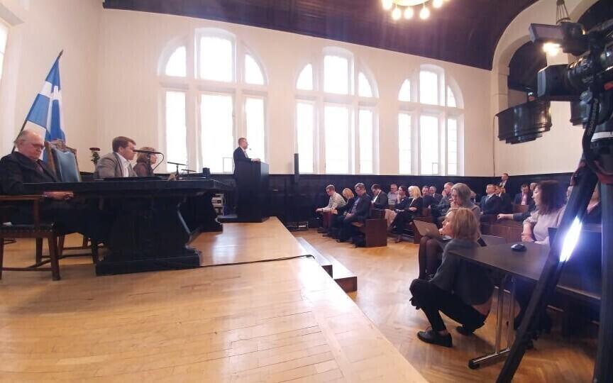 Сессия Пярнуского горсобрания.