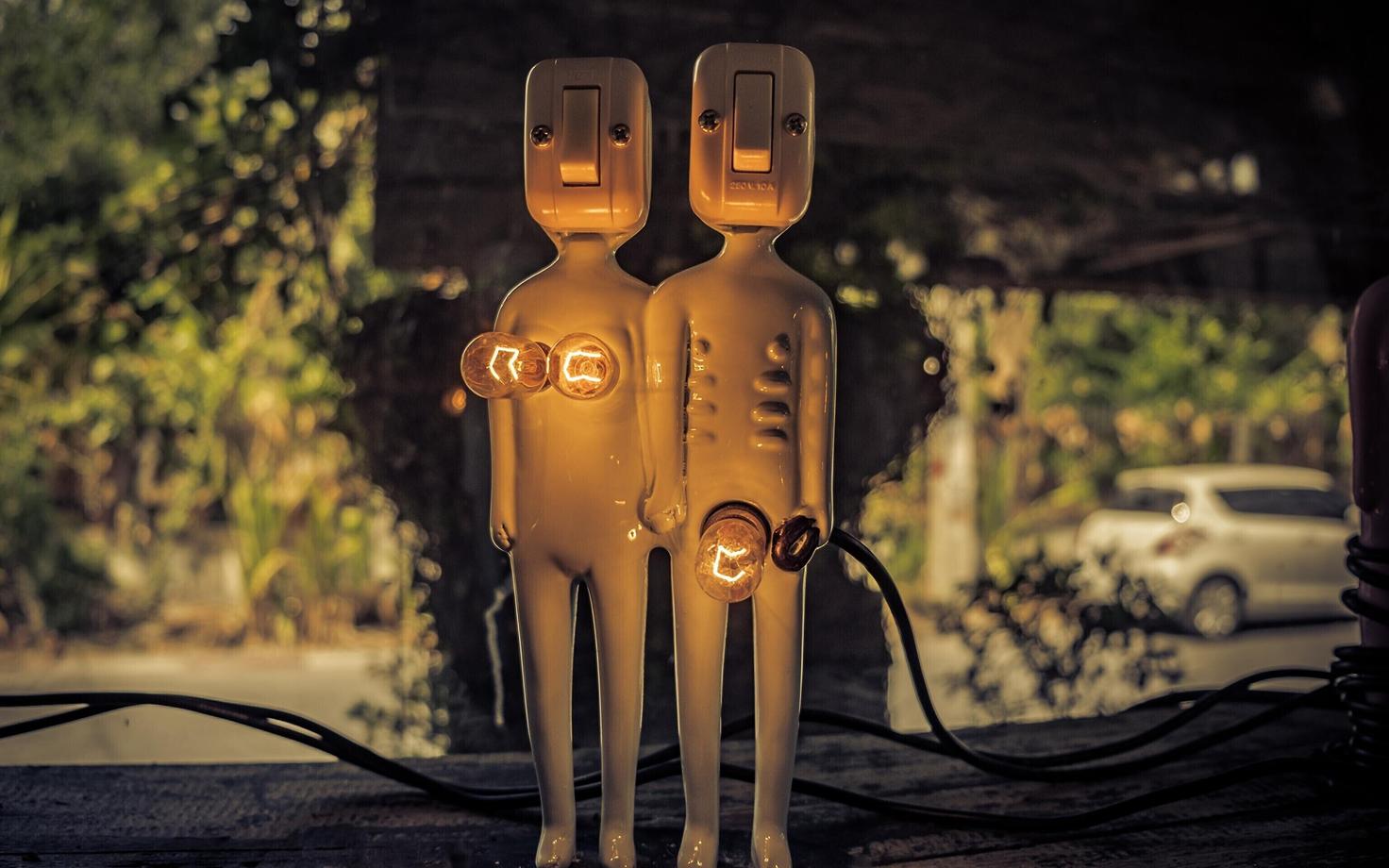 Selgus, et isikuomaduste põhjal ei saanud eristada vastajate vastuvõtlikkust või tõrjuvat hoiakut intiimsesse suhtesse robotiga.