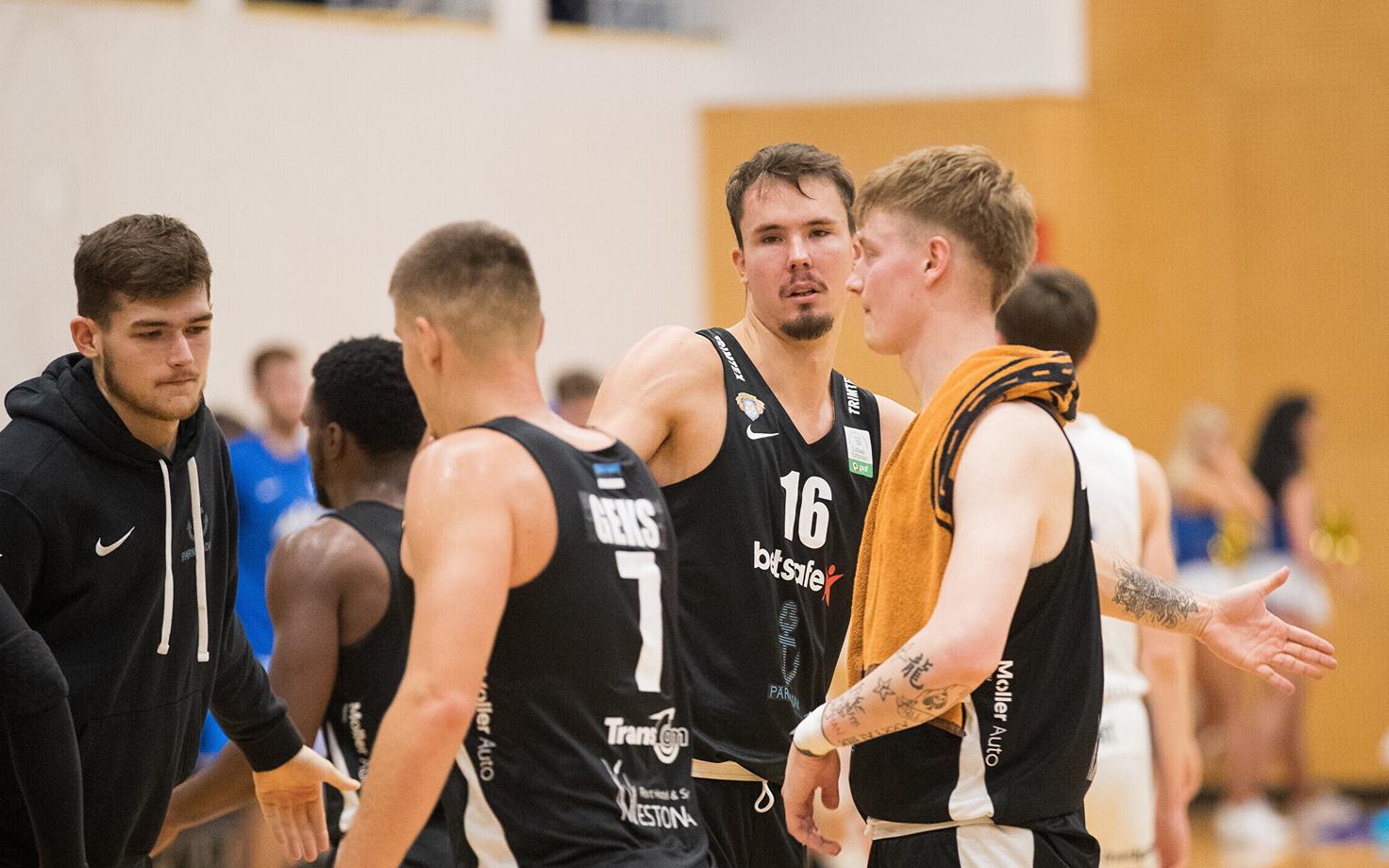 Баскетболисты пярнуского