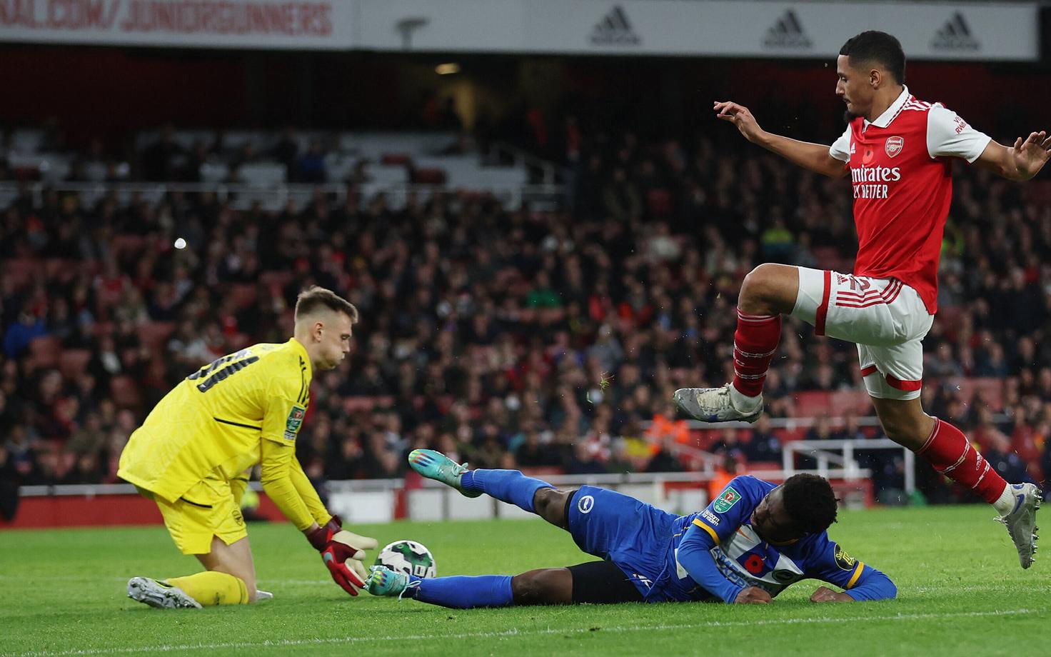 В дебютной игре за