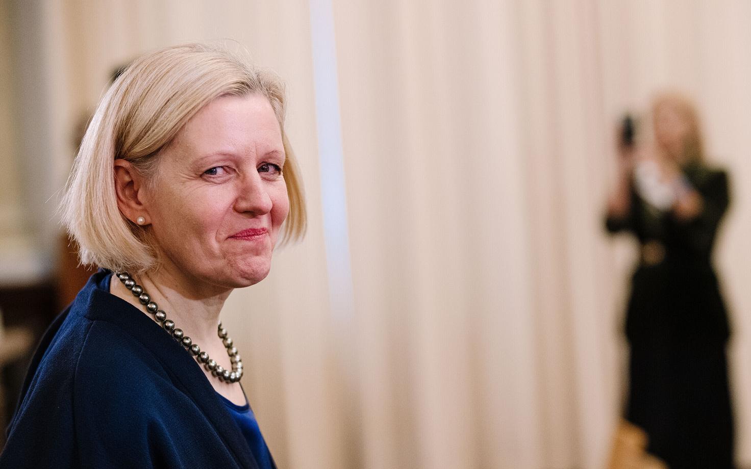 Annely Akkermann.