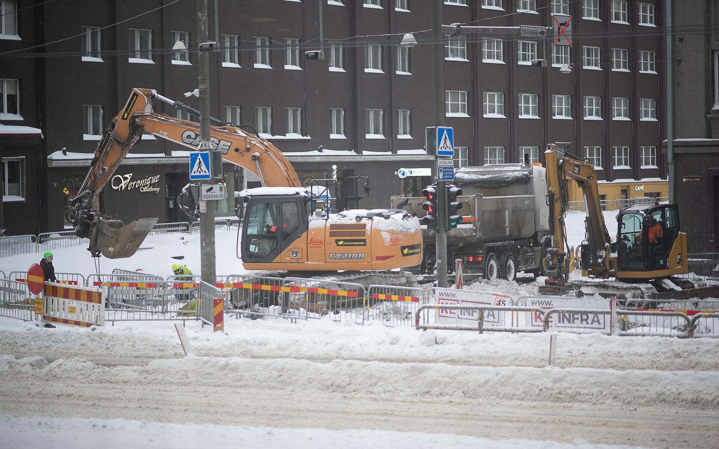 Work in progress on Pronksi tänav, in Tallinn.