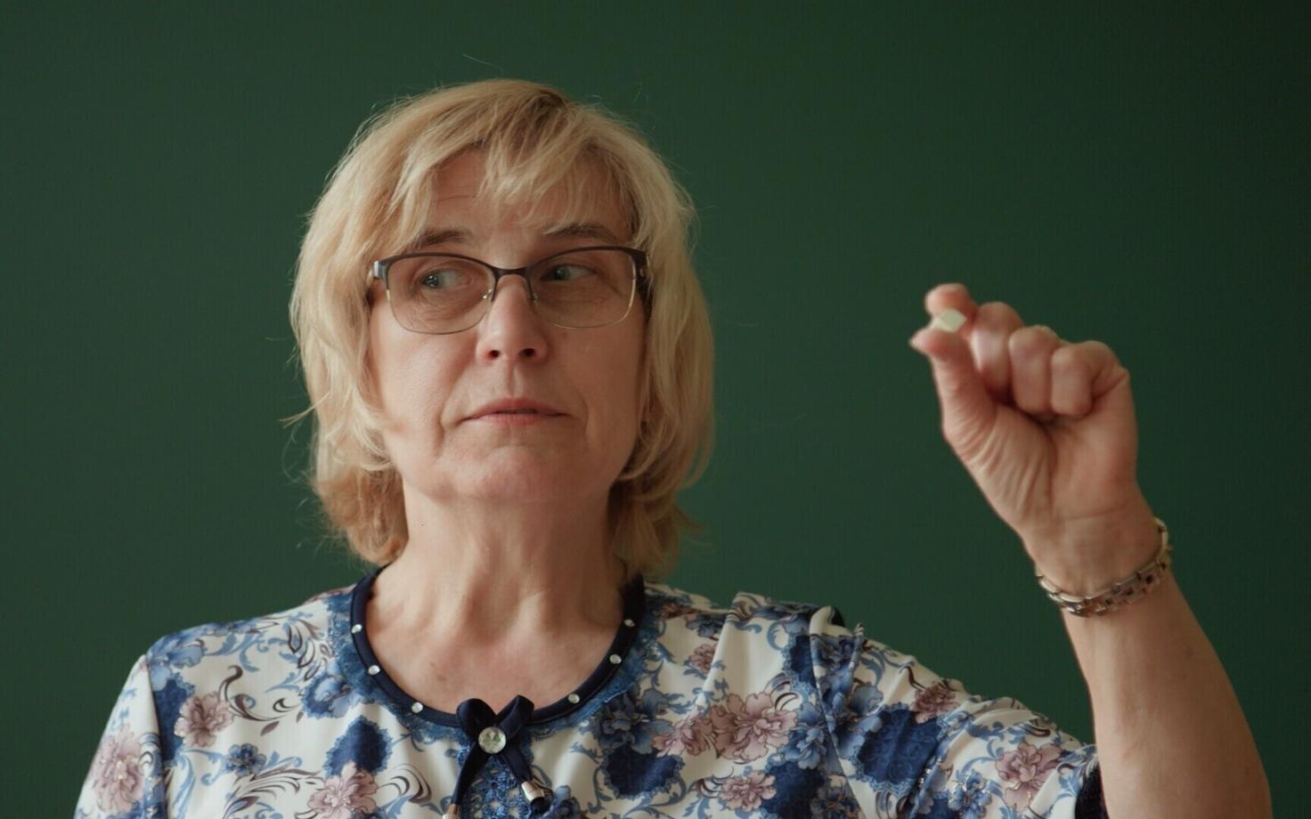 Teacher Liivi Kundla. The education field in Estonia employs the largest share of people of retirement age.