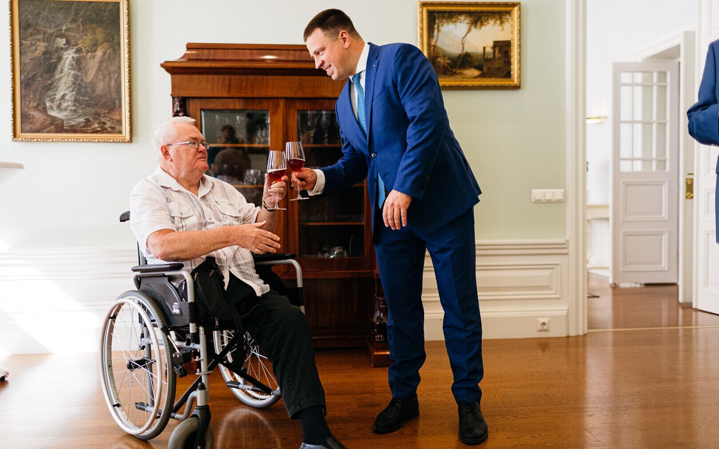 Edgar Savisaar and Jüri Ratas.