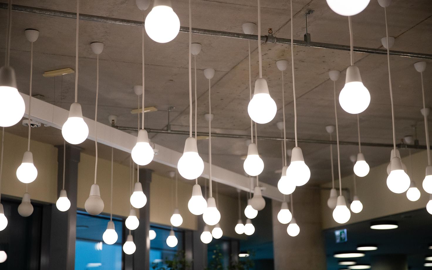 Электричество. Иллюстративная фотография.