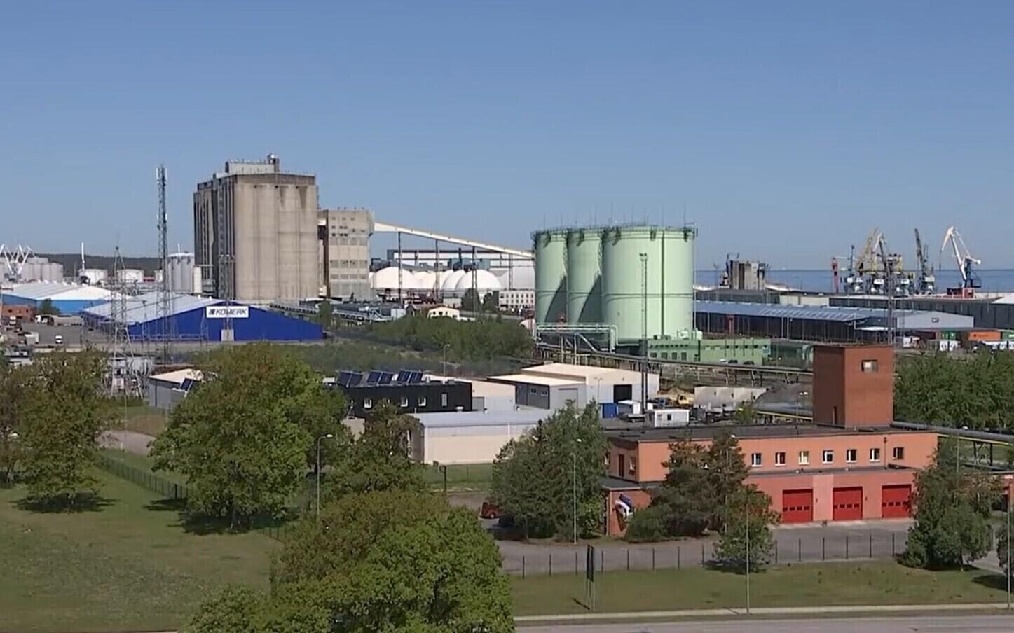 Порт Мууга.