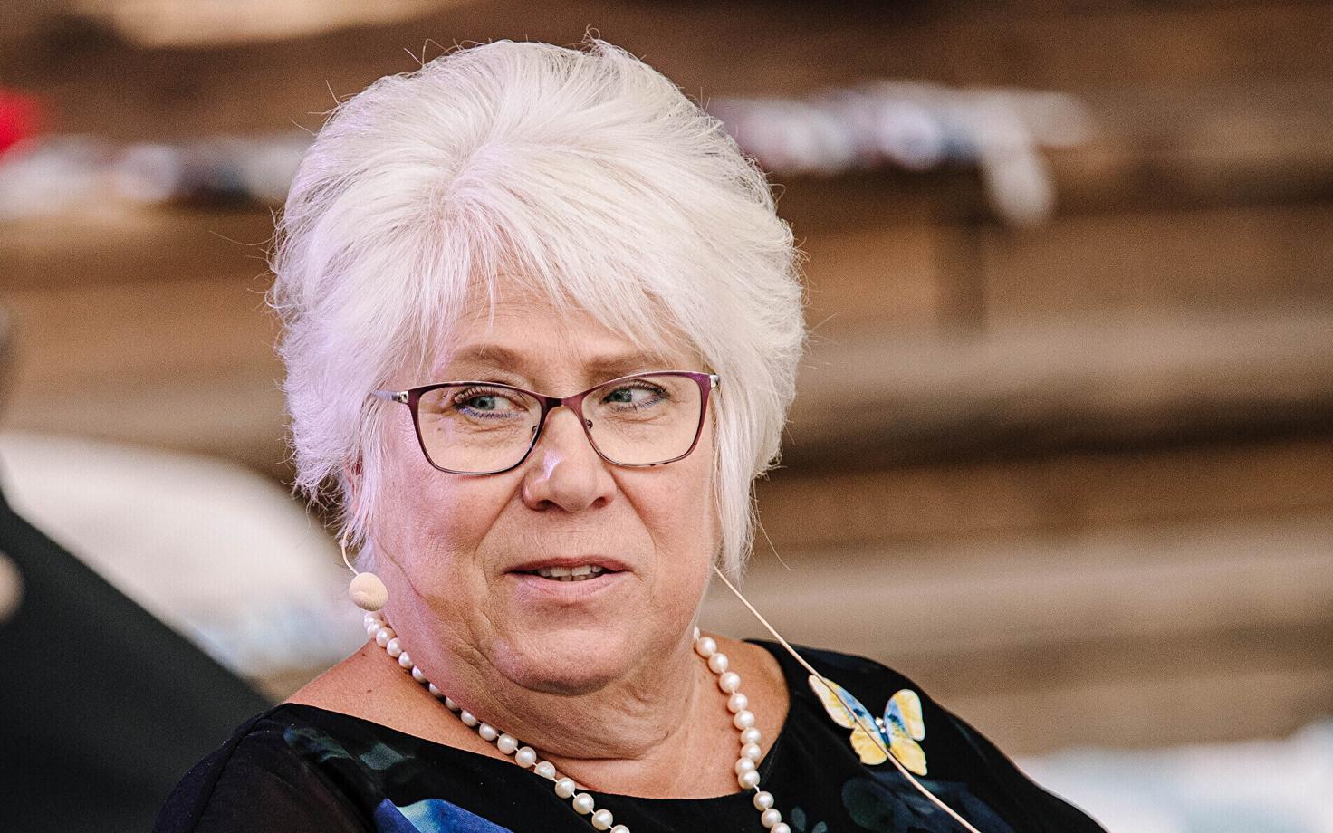 Марина Кальюранд.