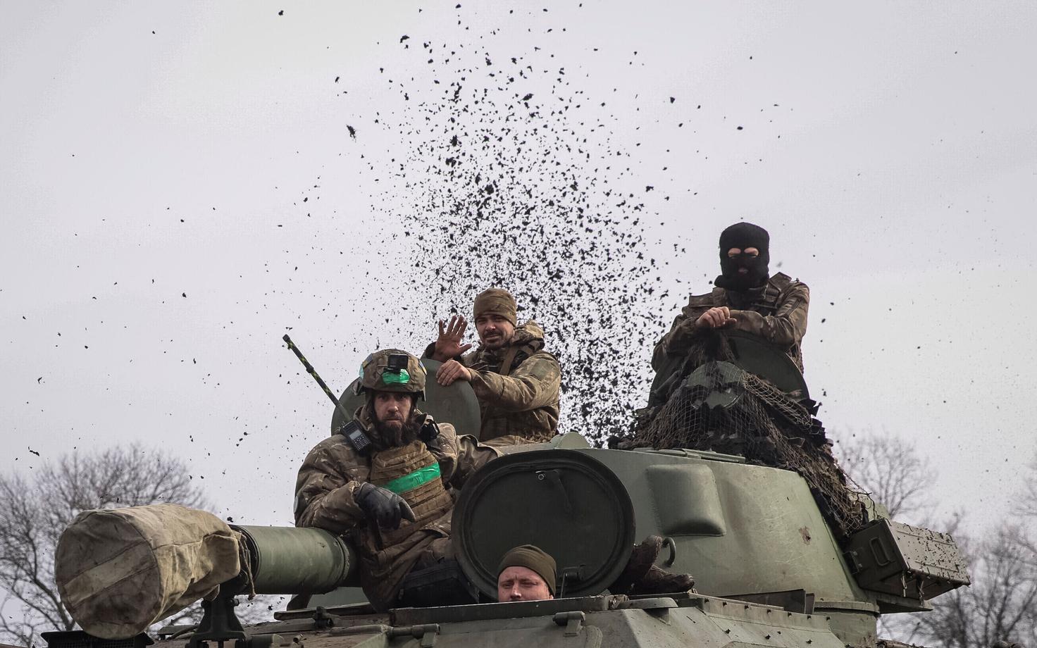 В Бахмуте идут ожесточенные бои.