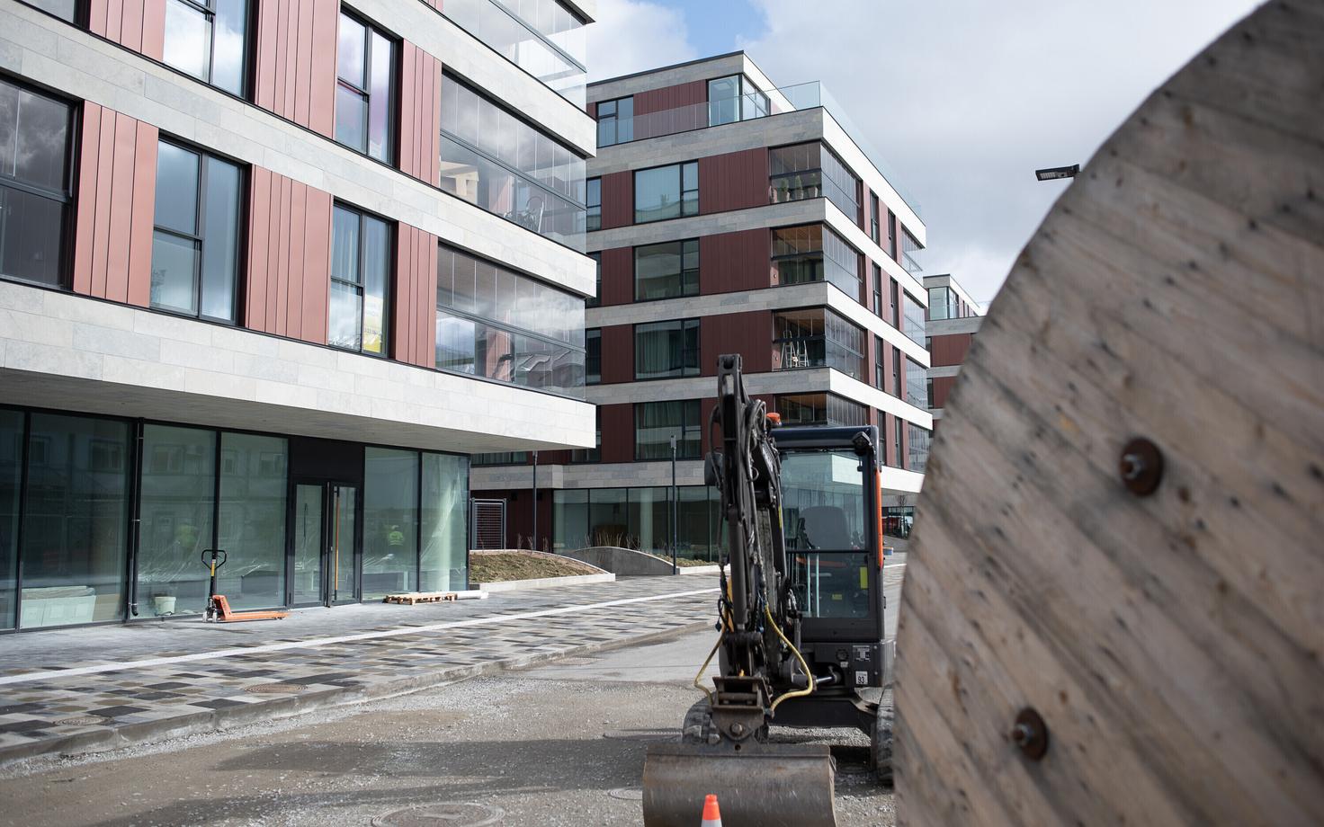 Новостройки.