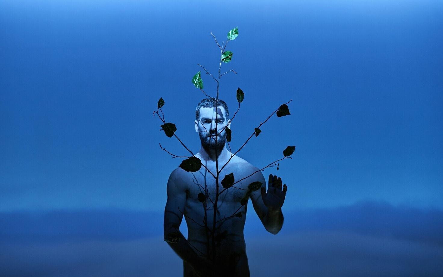 Спектакль Роберта Уилсона «Страсти по Адаму» на музыку Арво Пярта дважды показали в Риме.