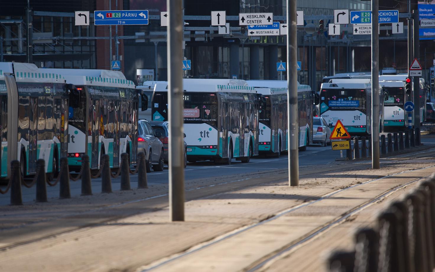 Автобусы в Таллинне.