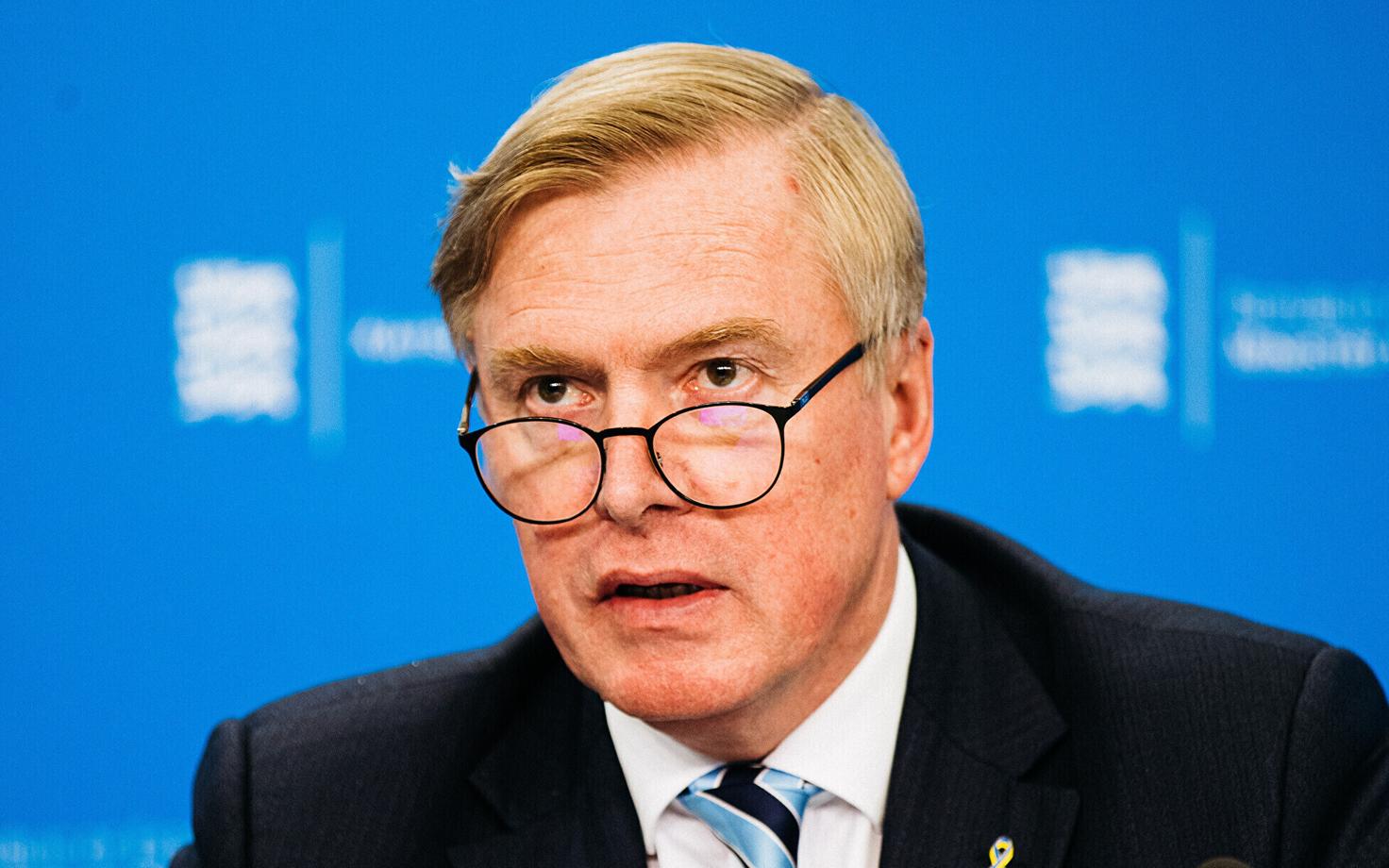 Калле Лаанет.