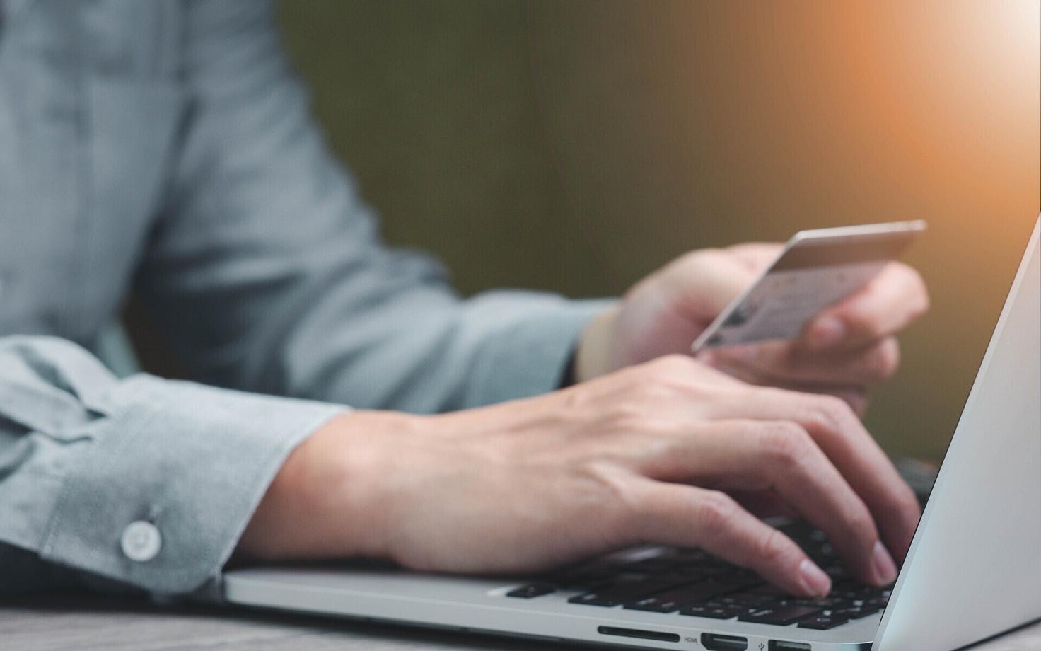 Компьютер. Иллюстративная фотография.