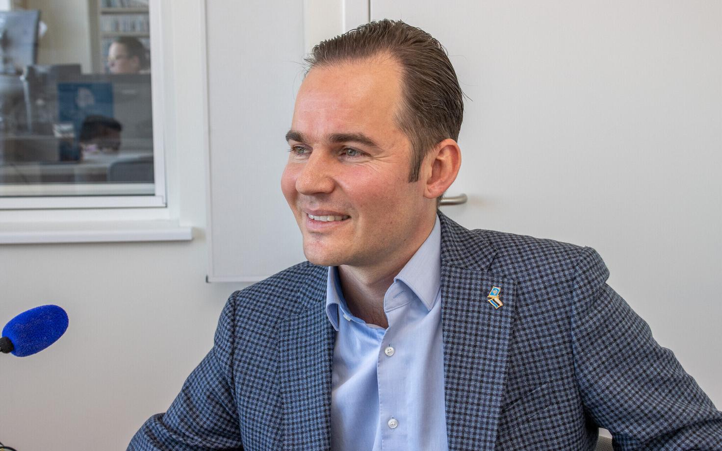 Николай Дегтяренко