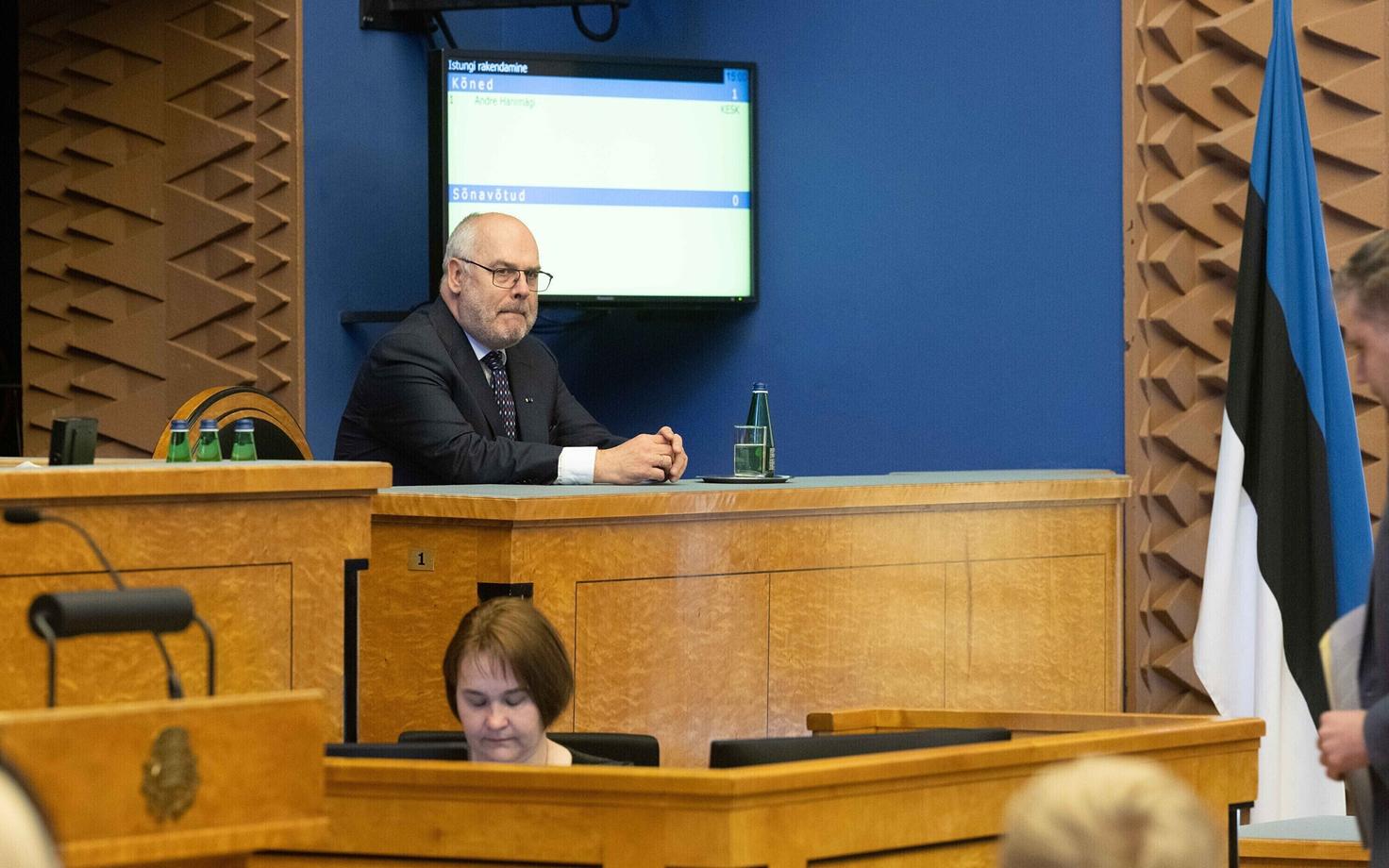 President Alar Karis riigikogus