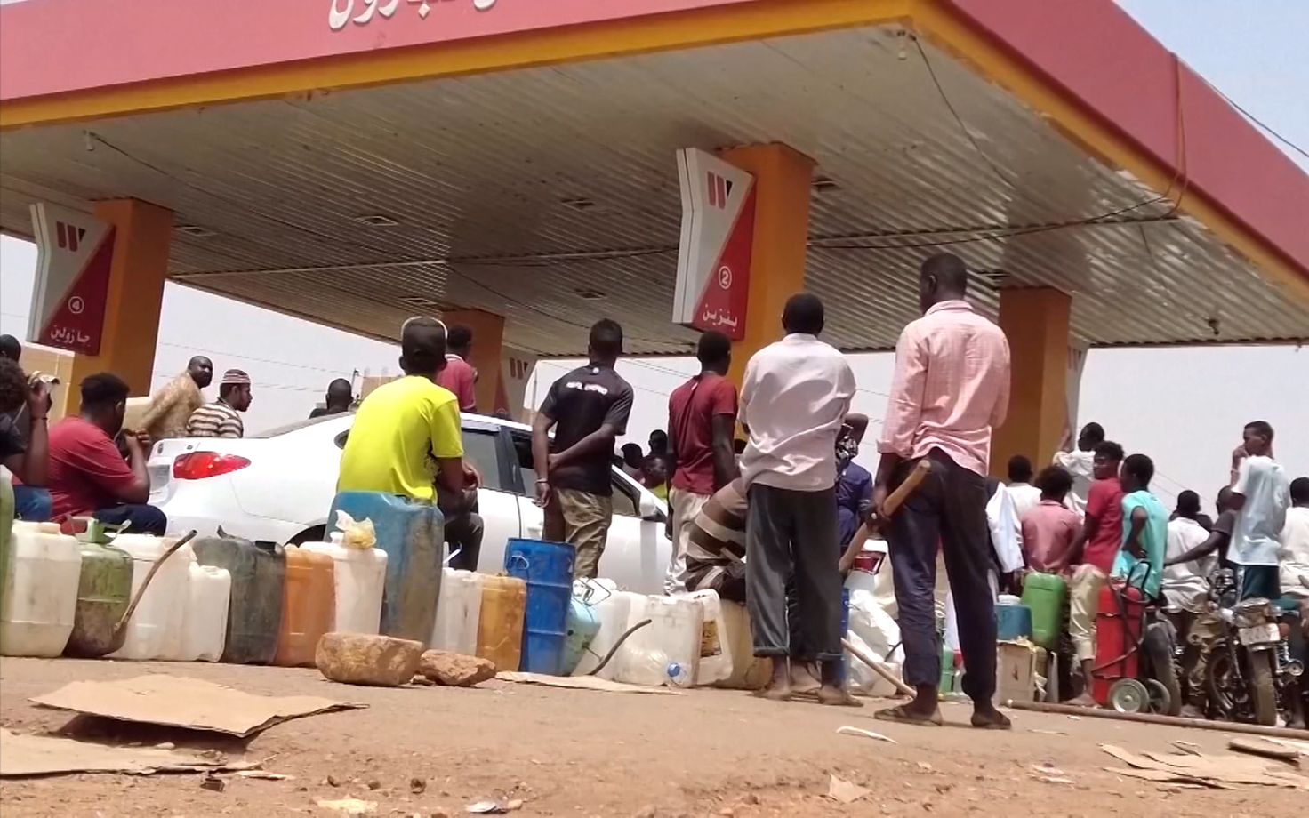 В Судане остается тяжелая обстановка..