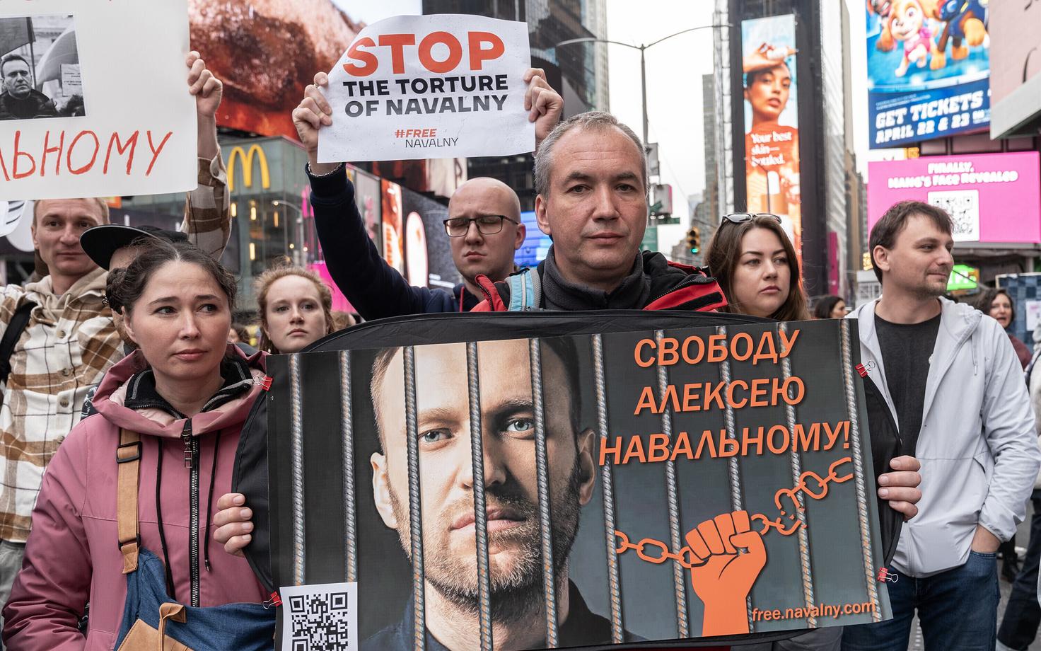 Акция в поддержку Навального в Нью-Йорке в апреле этого года.