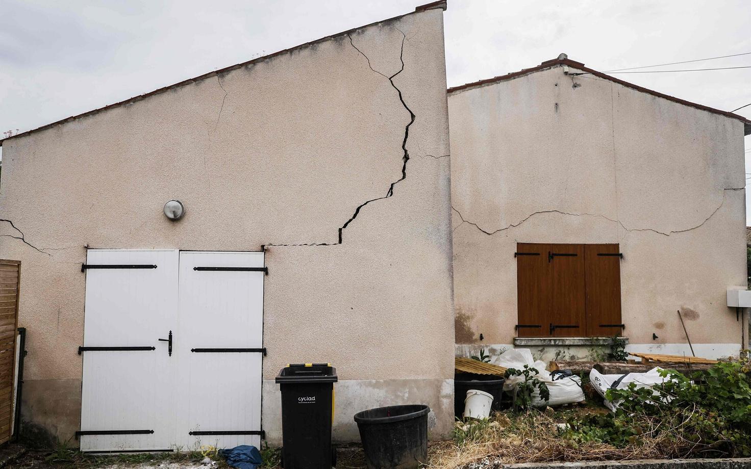 Землетрясение в коммуне Ла-Лень.