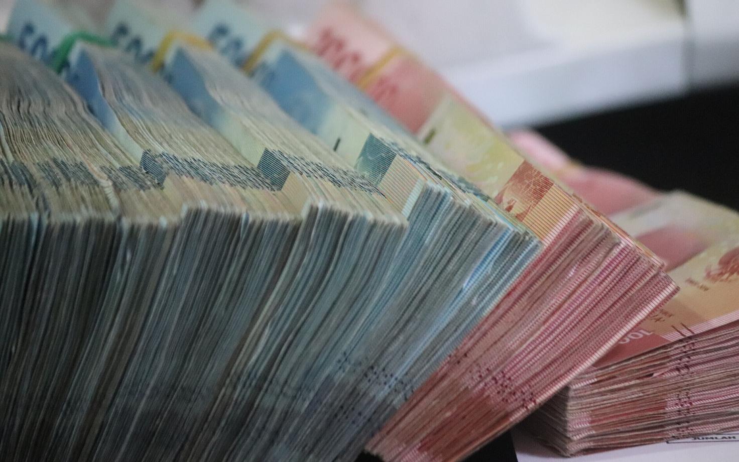 Деньги. Иллюстративная фотография.