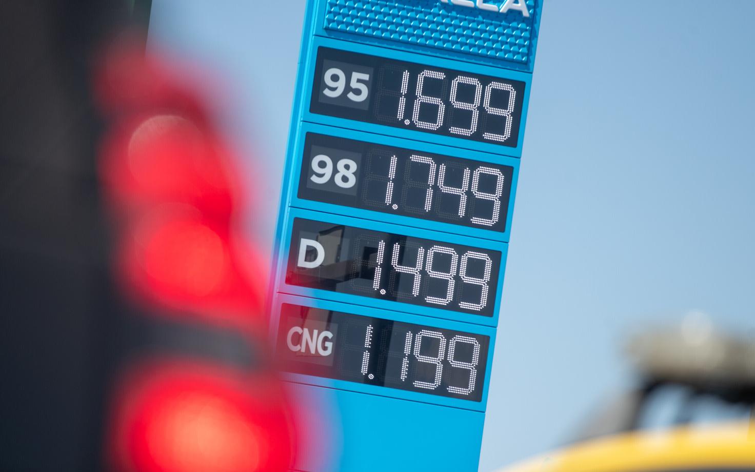Petrol and diesel prices in Tallinn on June 20, 2023.