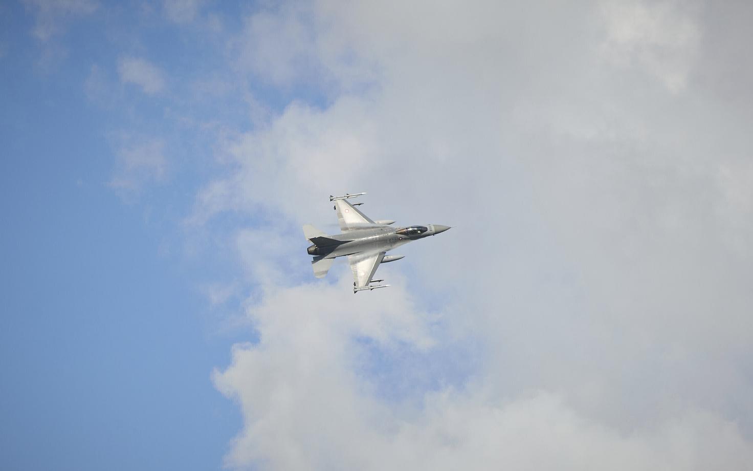 Hävitaja F-16