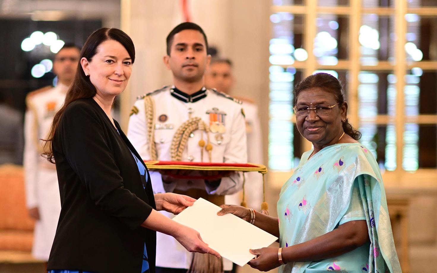 H.E. Marje Luup presenting her credentials to Indian President Droupadi Murmu, August 29, 2023.